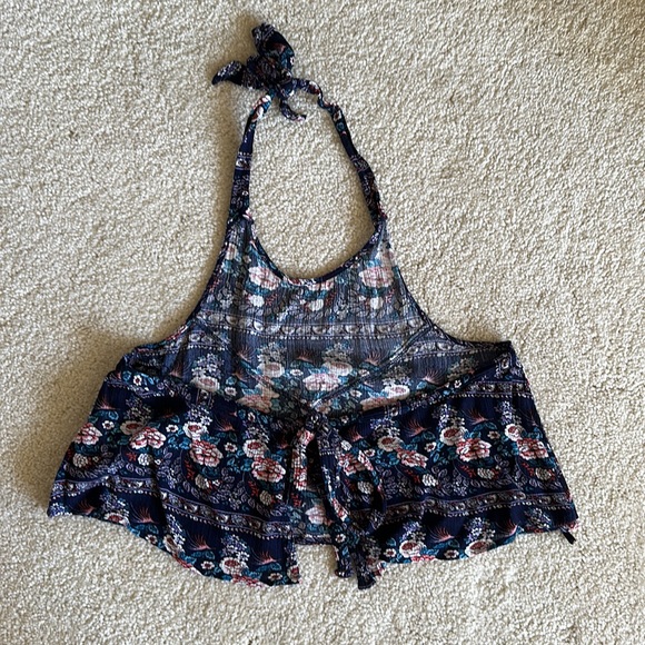 Crop top with adjustable neck and back - Picture 2 of 2